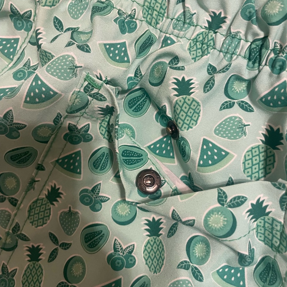 NWOT, Mr swim trunks, size M, green - Picture 5 of 6